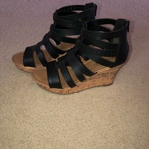 Gladiator wedge